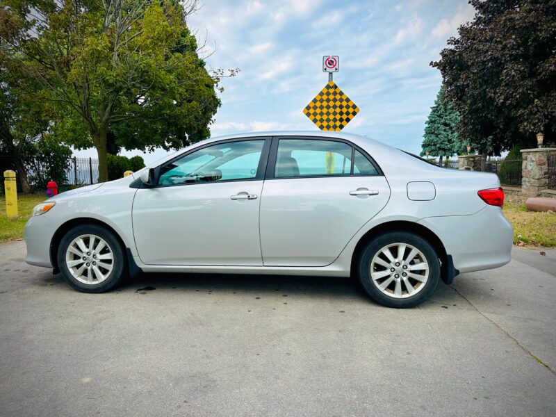 TOYOTA COROLLA 2010 ***SOLD***