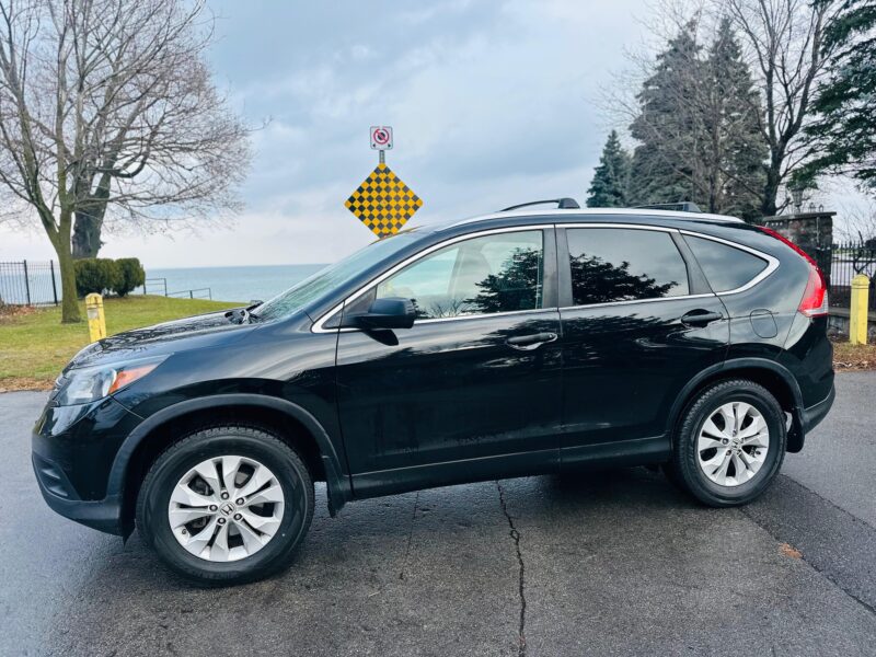 2013 HONDA CR-V LX